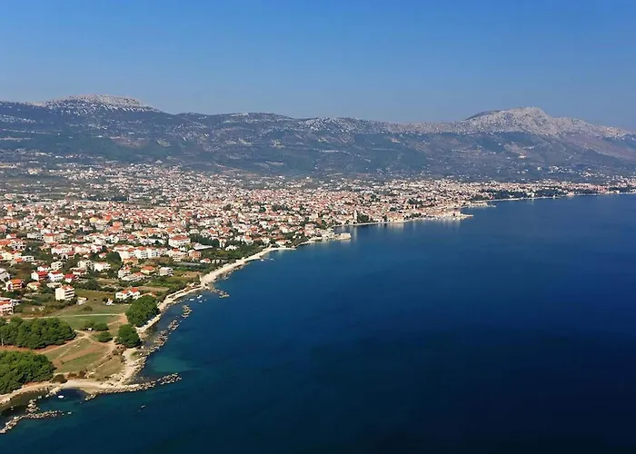 Dalmatian White Shell Apartment- Two Bedroom