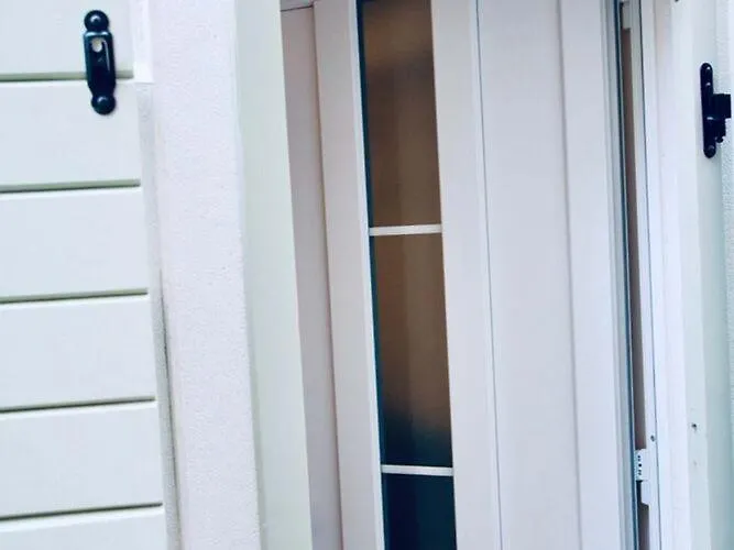 Dalmatian White Shell Apartment- Two Bedroom Apartman *