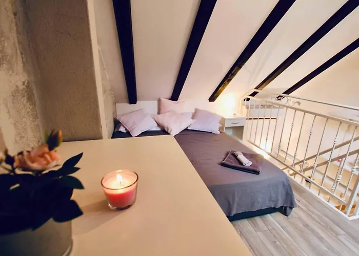 Dalmatian White Shell Apartment- Two Bedroom