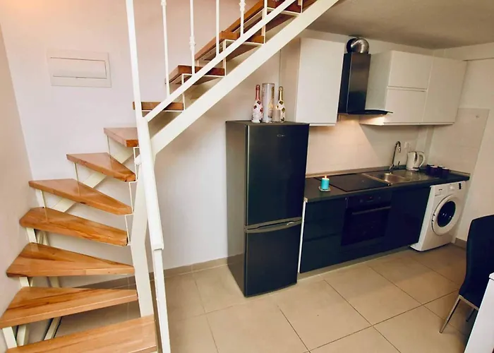 Apartman Dalmatian White Shell Apartment- Two Bedroom Kaštela